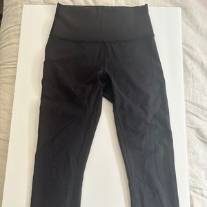 Black Lululemon Align™ High-Rise Crop 21"